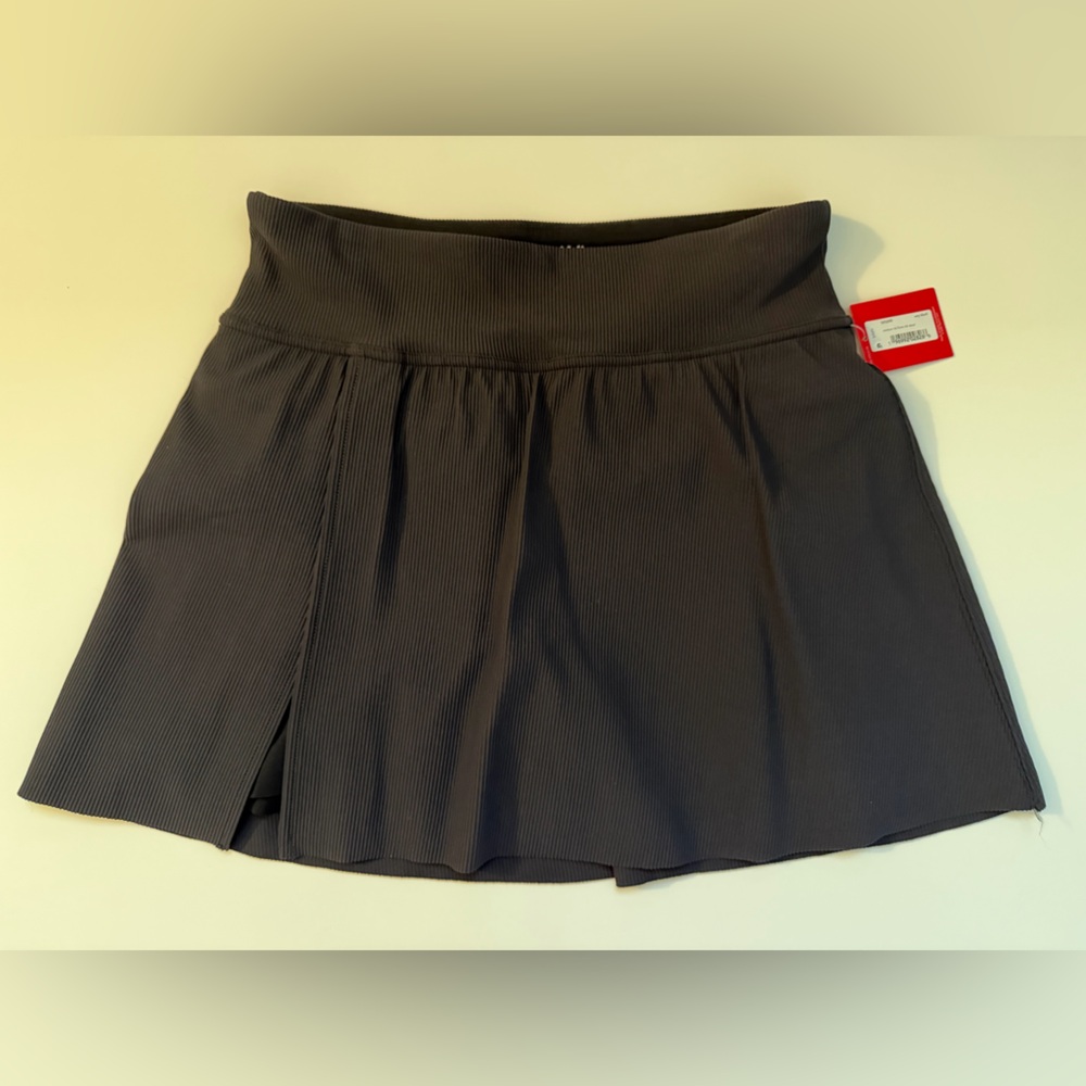 SPANX Women's Skort